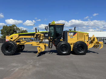 cat-16m_162751658